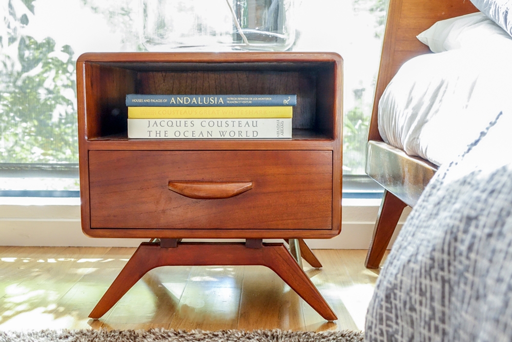 Tango Solid Wood Nightstand 